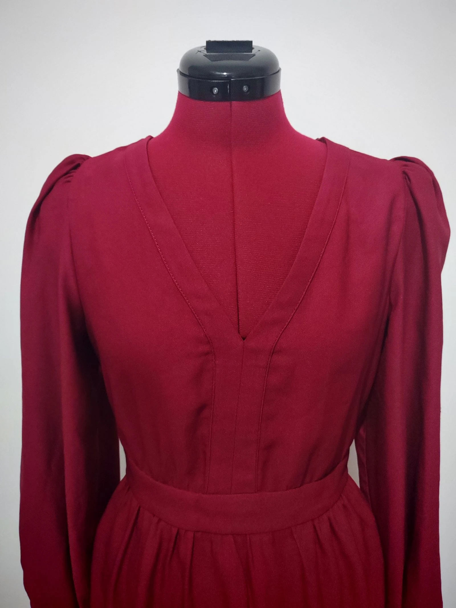 Casual and timeless dress – photo 2